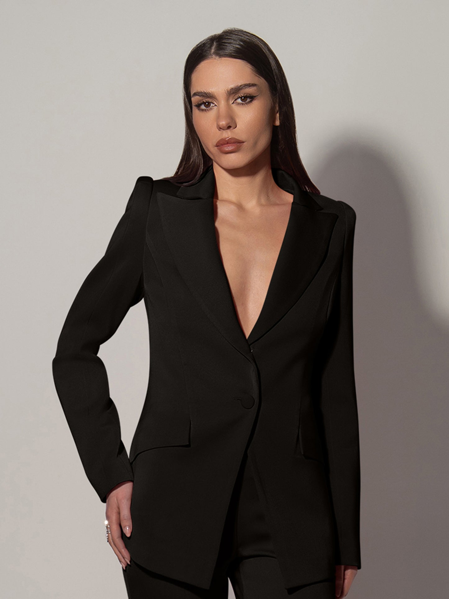 Illusion Classic Tailored Blazer - Black