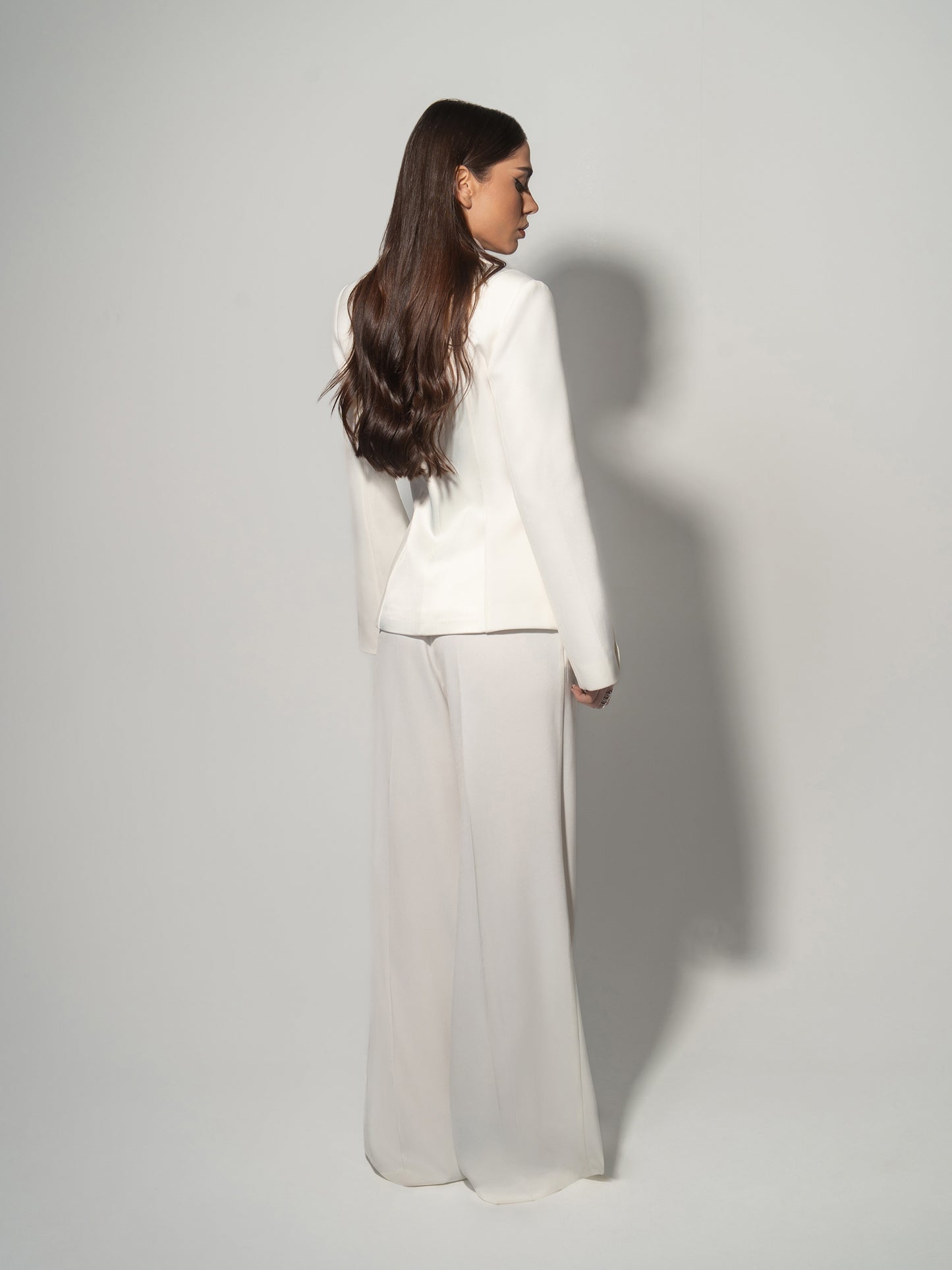 Modern Power Tailored Asymmetric Suit - Pearl White