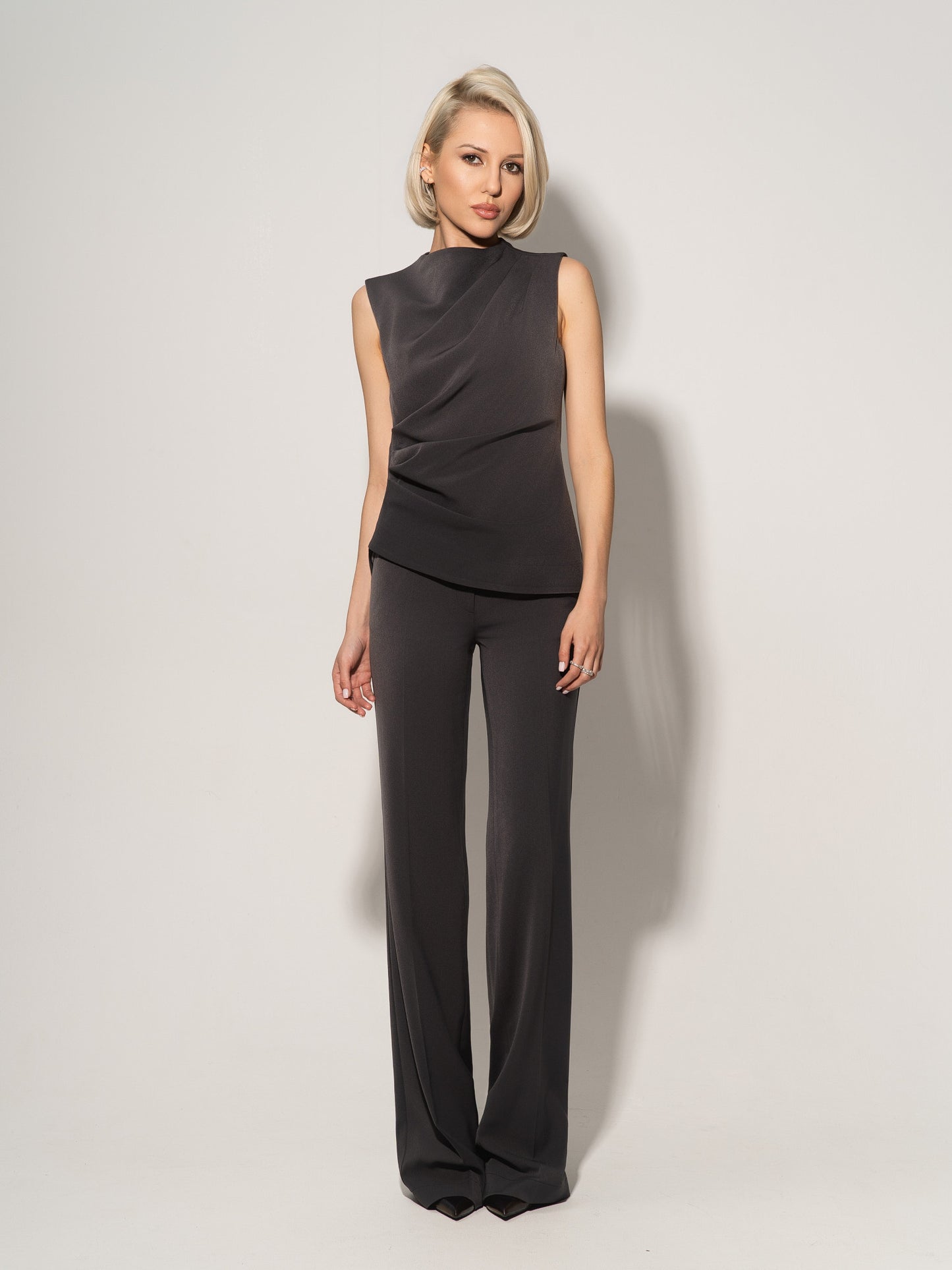 High-Waist Flared Trousers - Grey