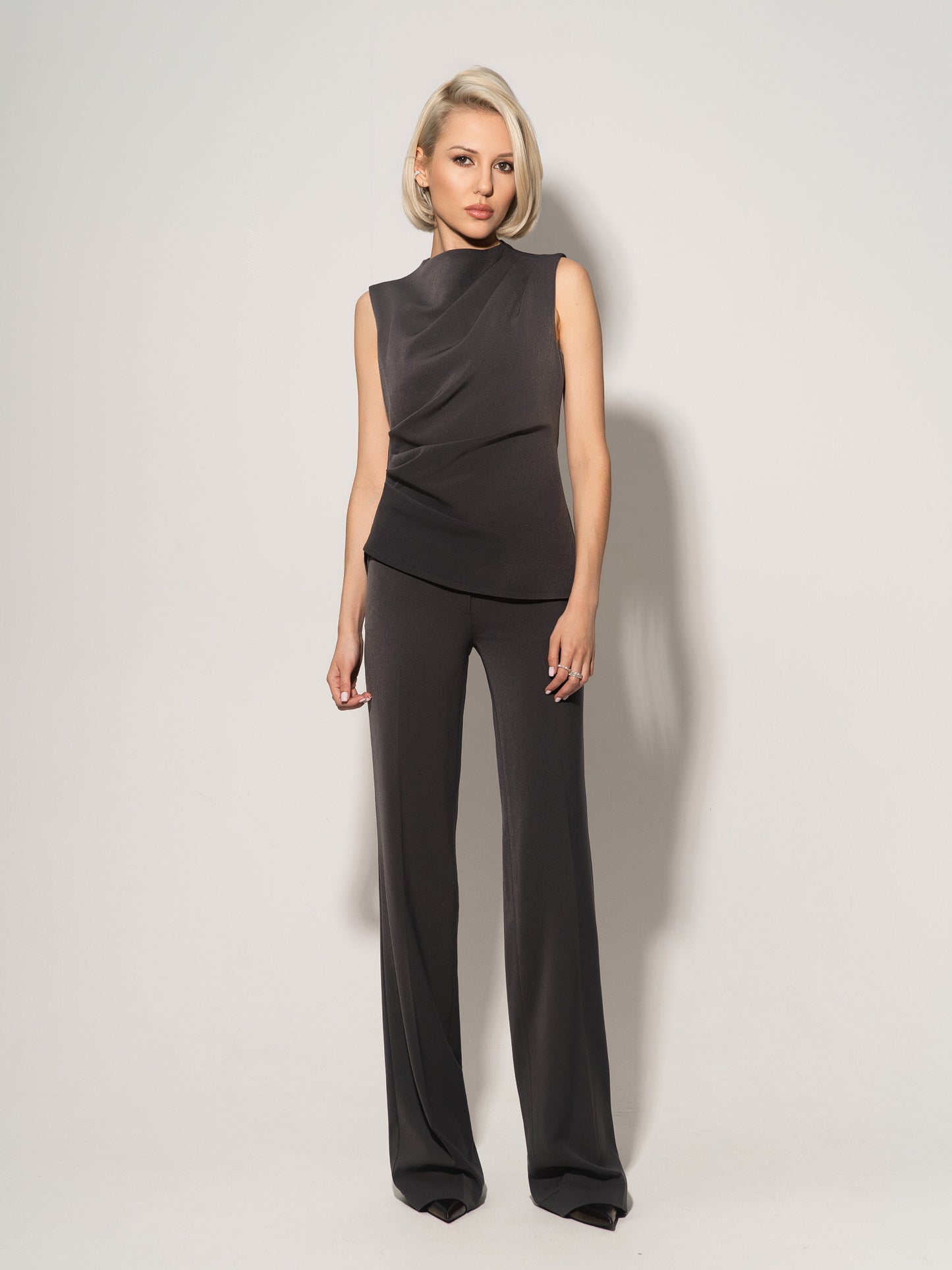 High-Waist Flared Trousers - Grey