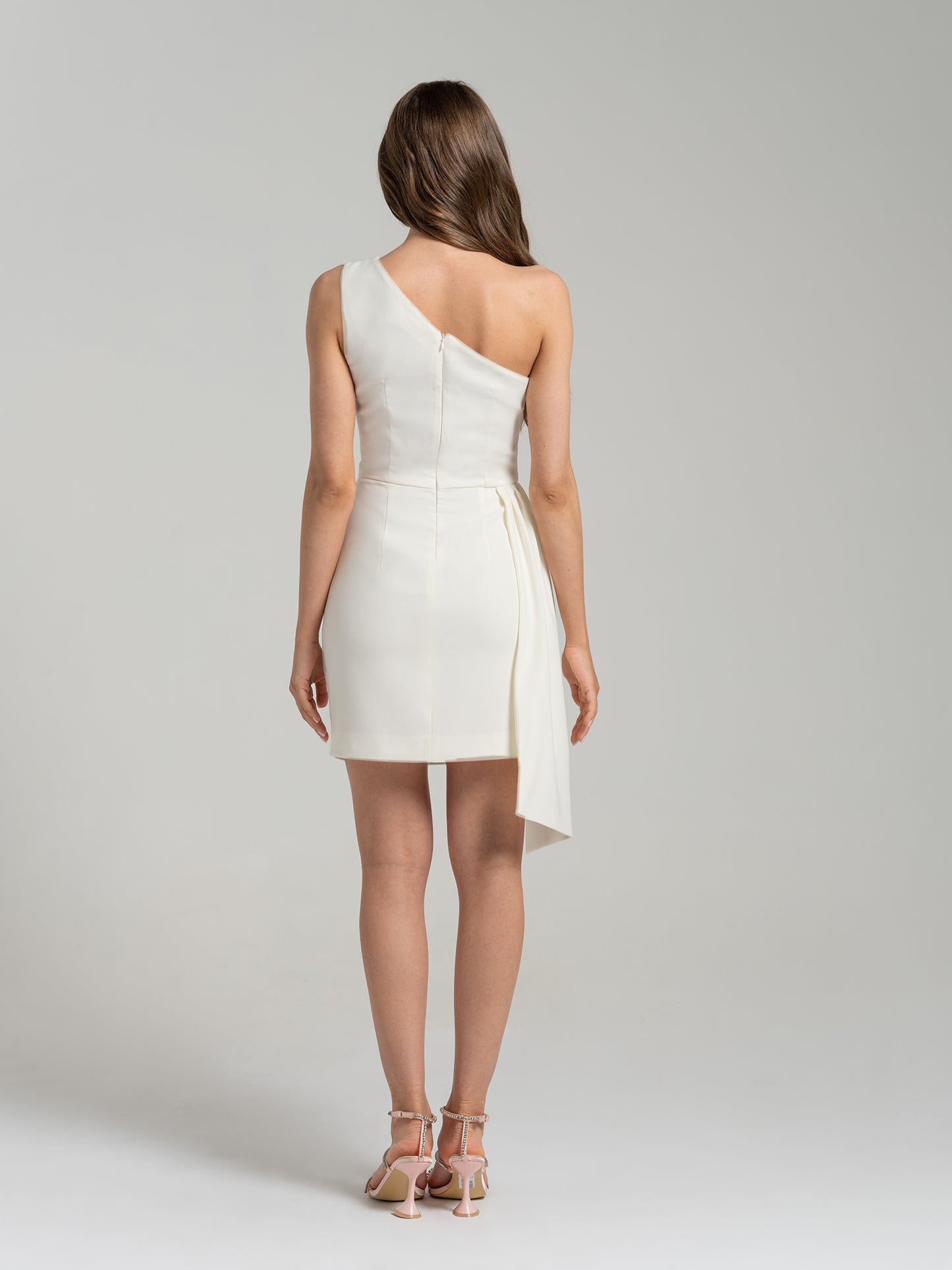 Iconic Glamour Short Dress - Pearl White