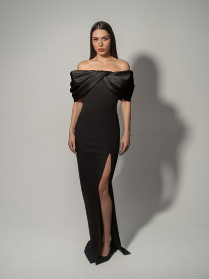 Love in Bloom Maxi Dress – Black