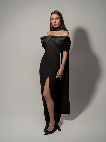 Love in Bloom Maxi Dress – Black