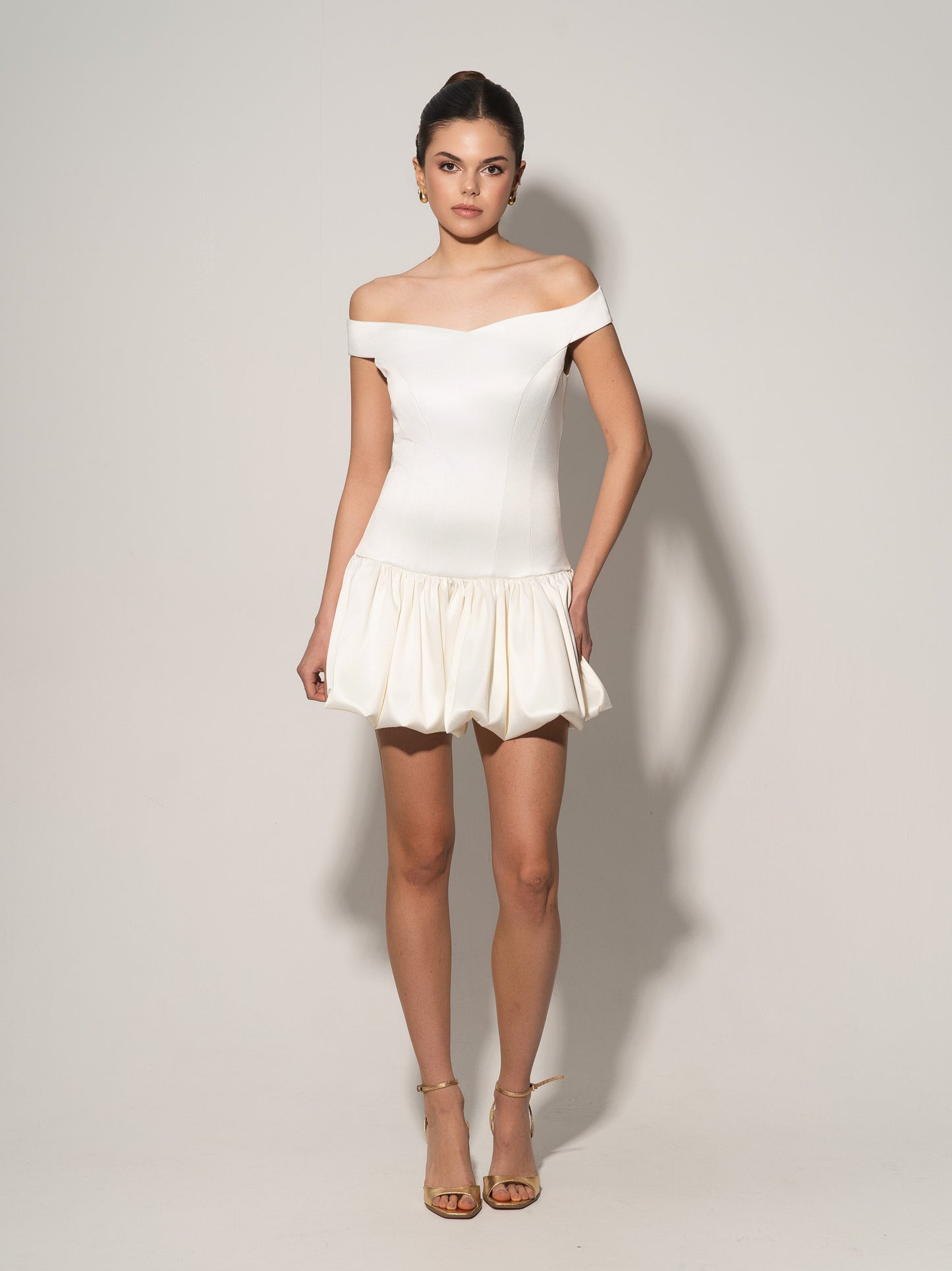 Off-Shoulders Satin Balloon Dress - Pearl White
