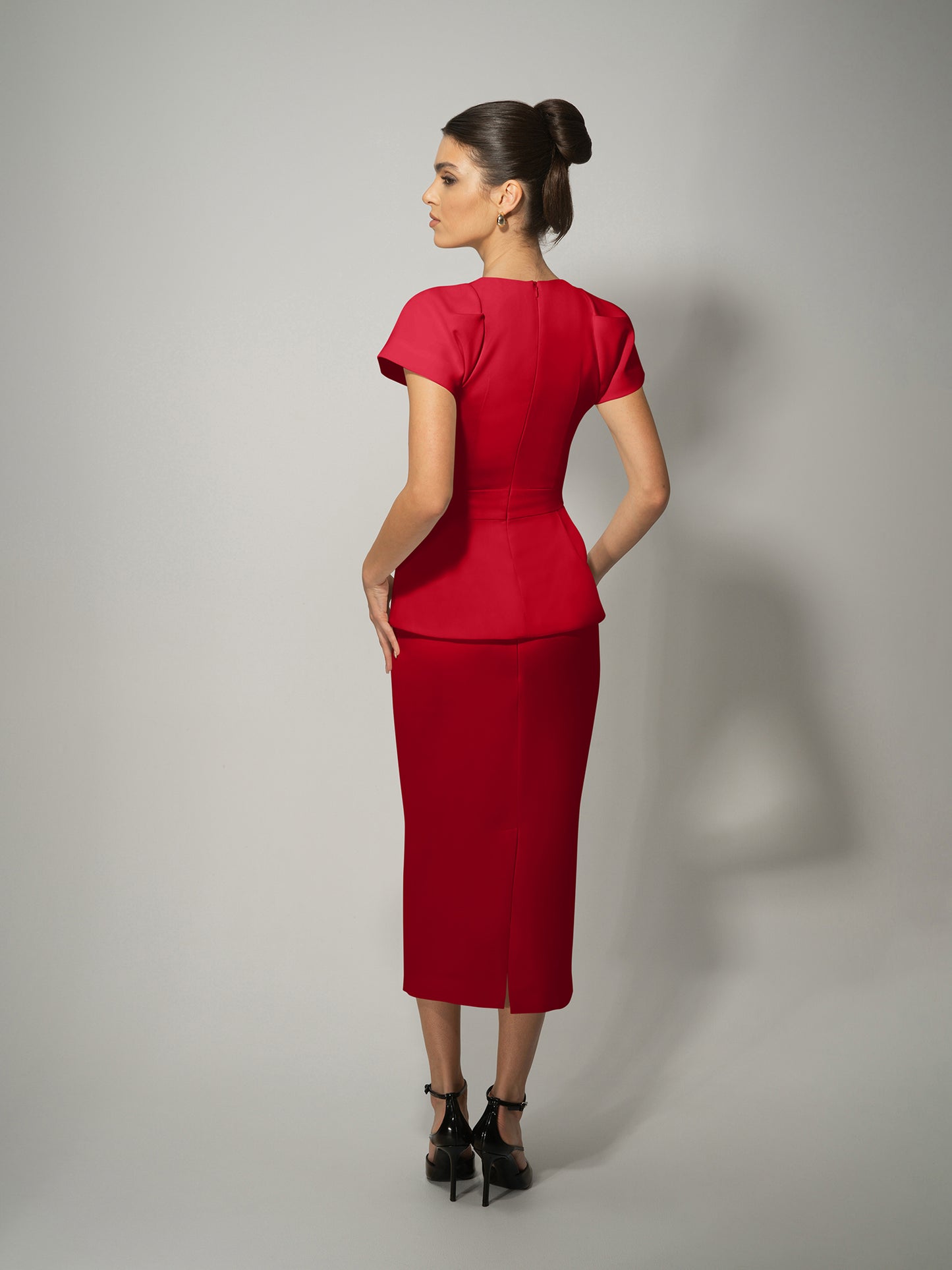 Short-Sleeved Fitted Top - Fierce Red