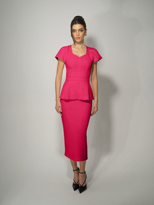Short-Sleeved Fitted Top & Skirt Set
