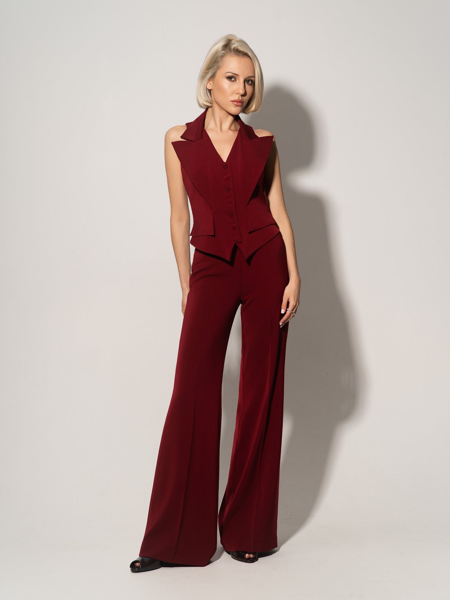 Single-Breasted Sleeveless Waistcoat - Burgundy