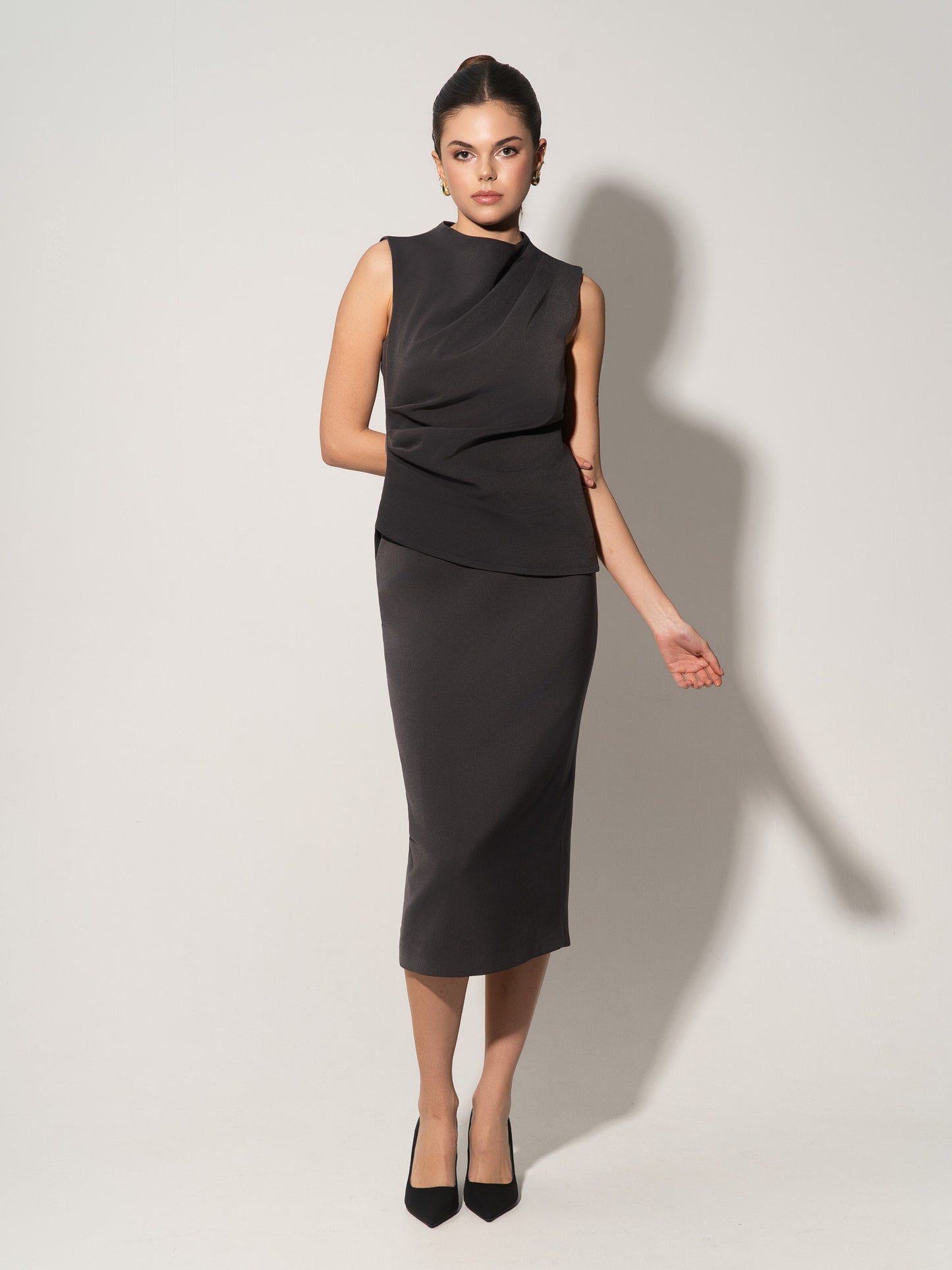 Sleeveless Pleated Top - Grey