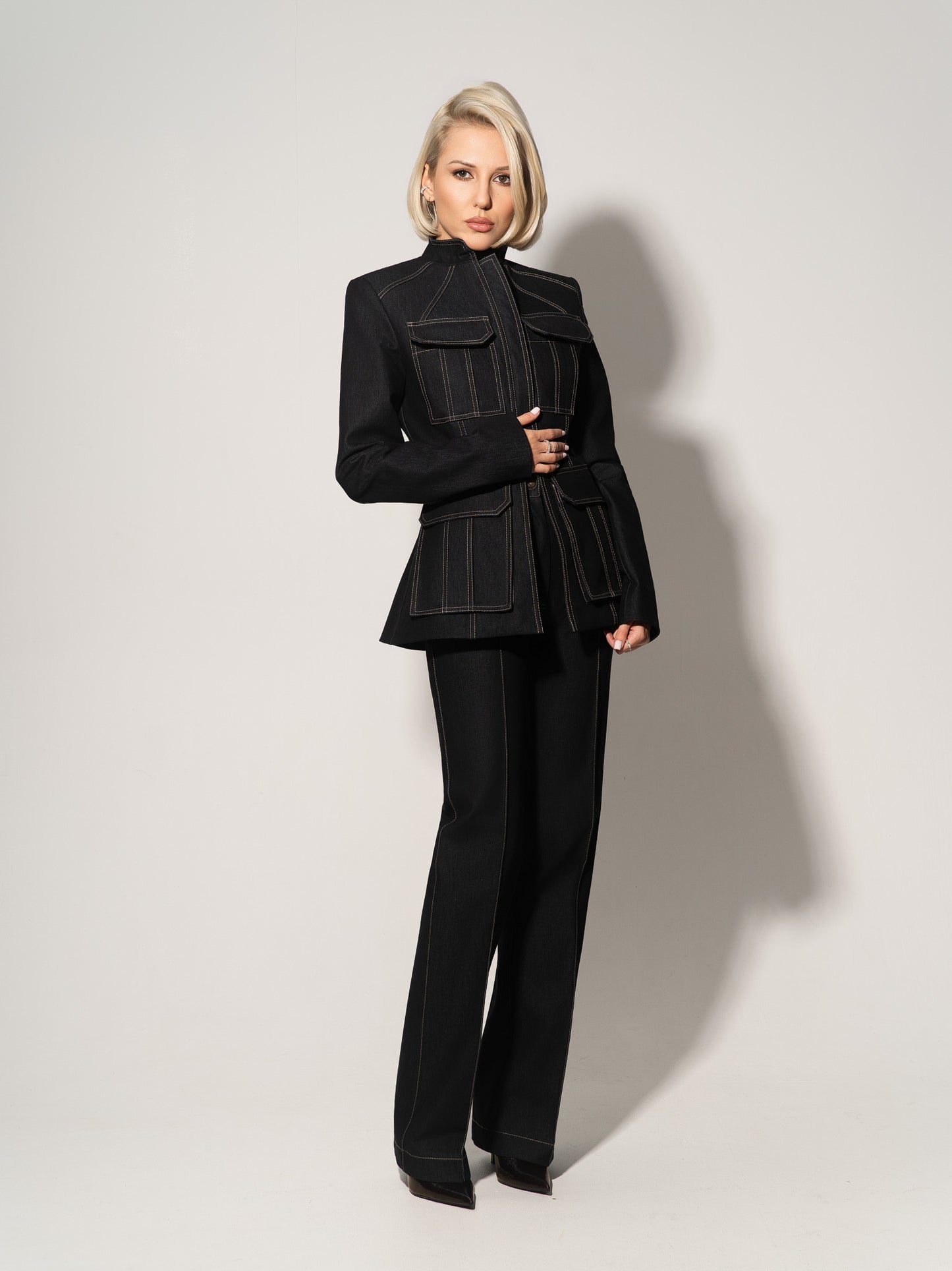 Straight-Leg Denim Trousers - Black